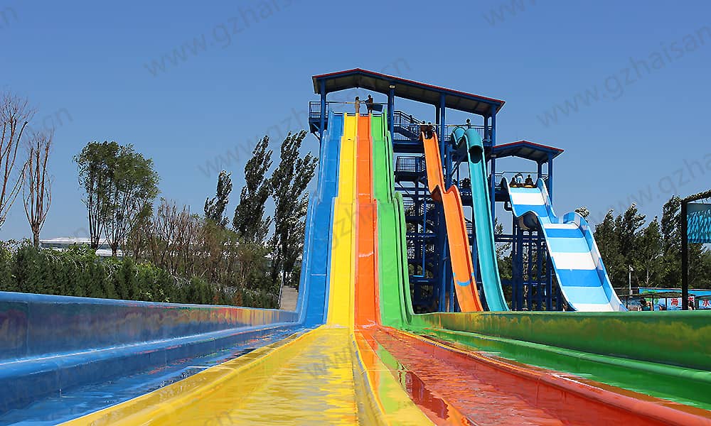 河北保定海森水上大世界彩虹滑梯、高速滑梯、家庭宽滑梯组合平台