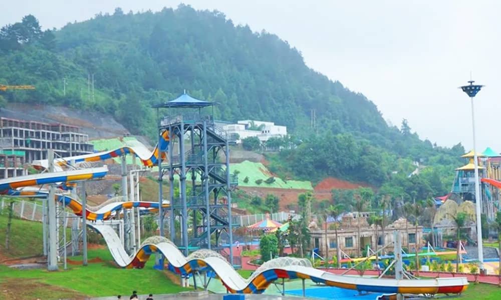 水上飞龙滑道 水上飞龙滑道