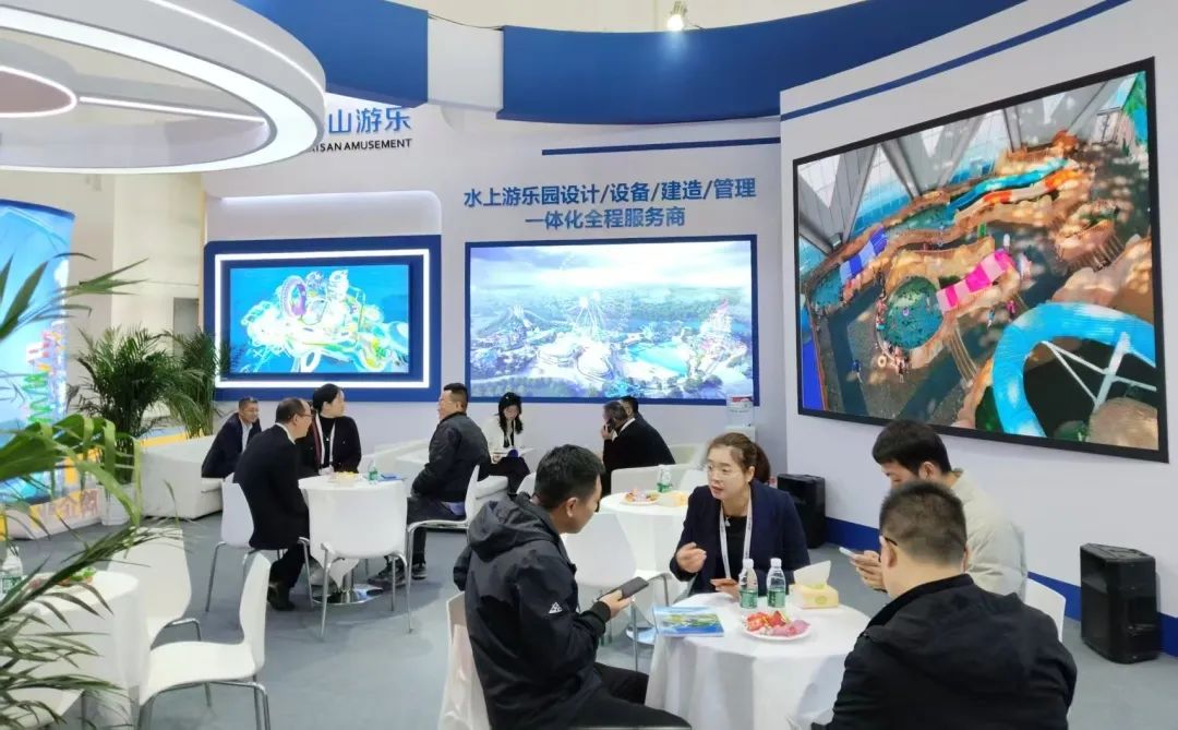 齐聚北京，共绘蓝图 | jinnianhui今年会游乐亮相2025北京国际游乐展，展现行业领军者风采