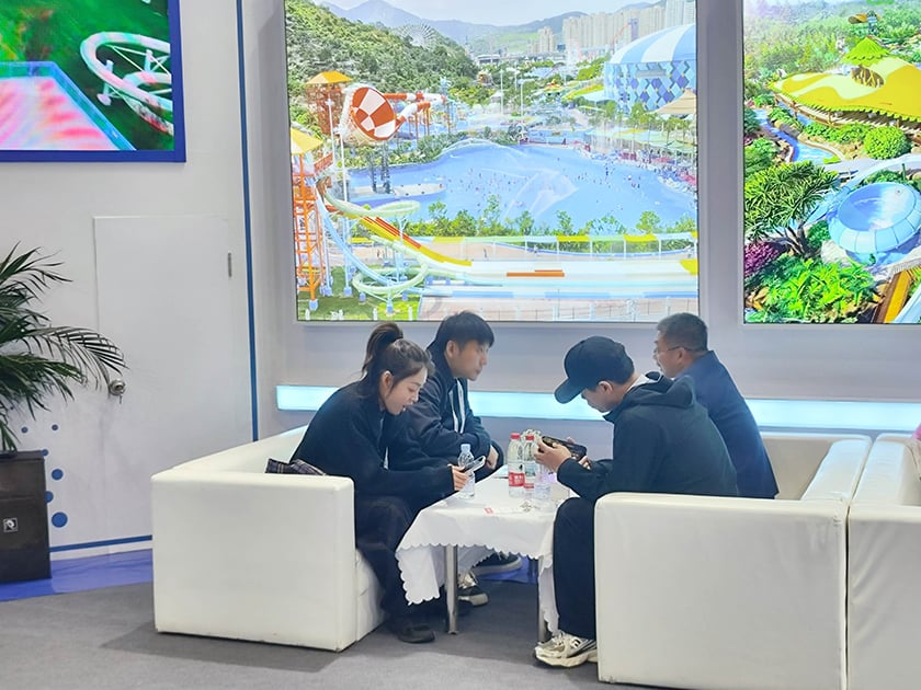 相聚郑州，引爆热潮——jinnianhui今年会游乐亮相2025中国（郑州）旅游休闲娱乐产业博览会，实力领航水上游乐新纪元！