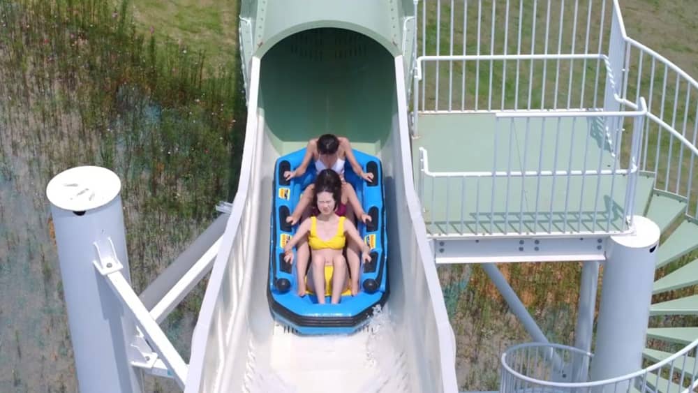 激流过山车｜当速度拥抱水花，掀起水上狂欢盛宴